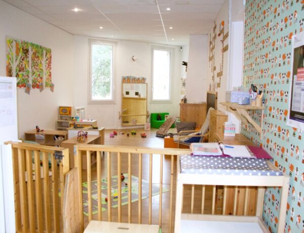 Crèche So green – Les fleurs – Marseille 6