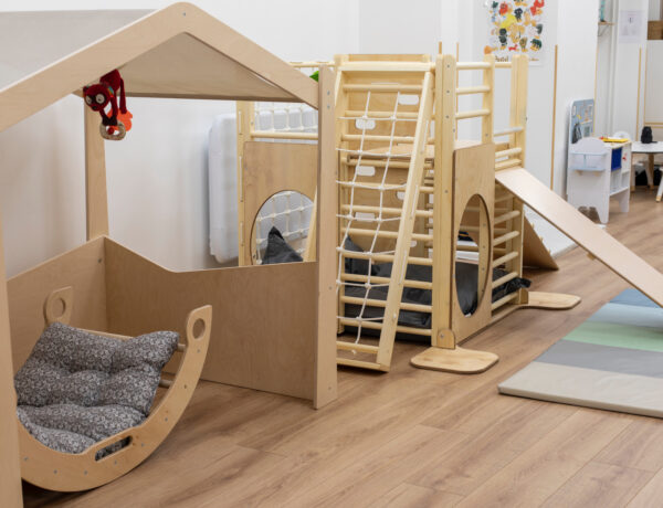 Micro-crèche l&rsquo;arbre à coccinelles – Ars-sur-Moselle