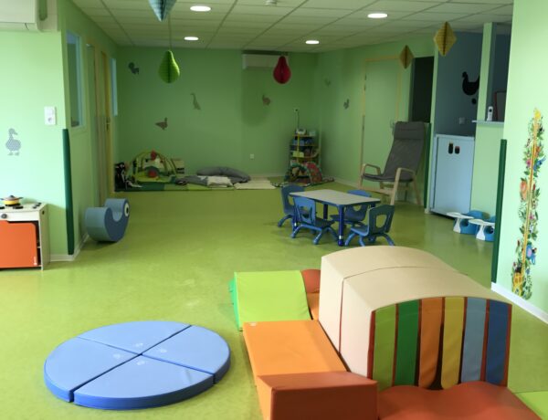 Micro-crèche Soleil Rose à Sathonay-Camp
