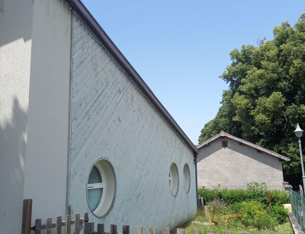 Micro-crèche Miel et Bergamote à Chanat-la-Mouteyre