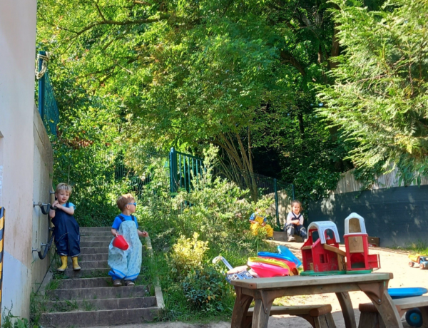 Micro-crèche Growing Wild à Louveciennes