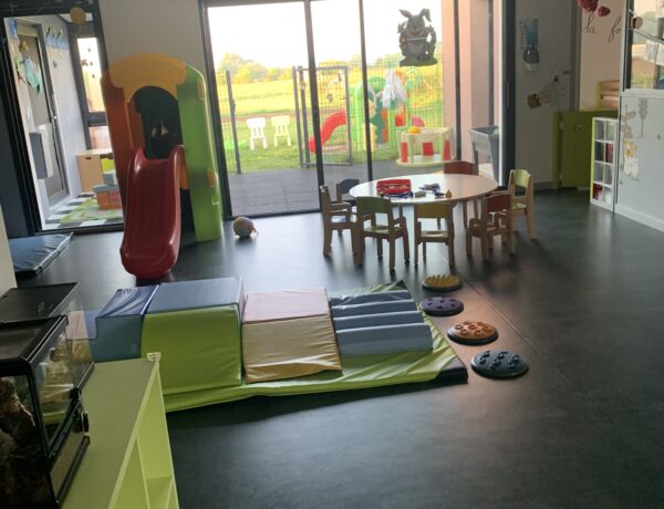 Crèche vos bambins en bonnes mains à Saint-Herblain
