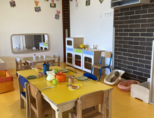 Micro-crèche A 2 Pas – Citron à Magnanville