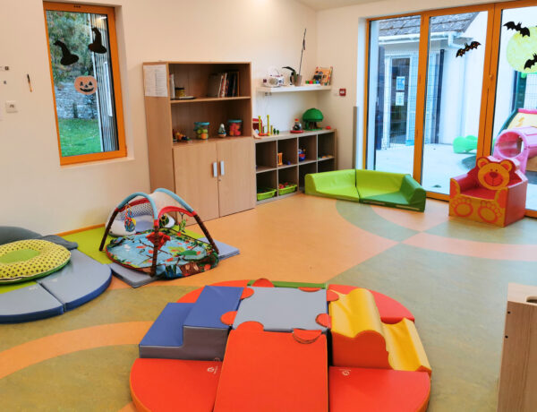 Micro-crèche A 2 Pas – Lilas à Crespières