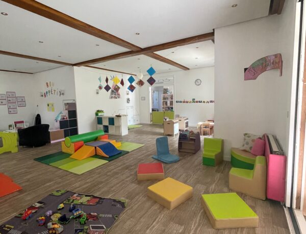 Micro-crèche Little Tribu – Les Petits Cheyennes à Tassin-la-Demi-Lune