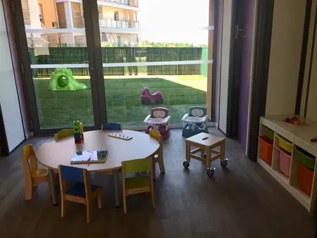 Crèche les p’tits Doms à Dommartin