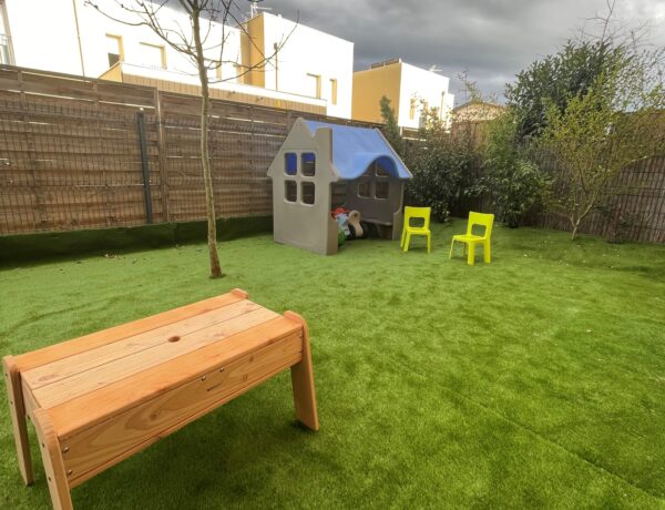 Micro-crèche Little Tribu – Les Petits Apaches à Saint-Genis-les-Ollières