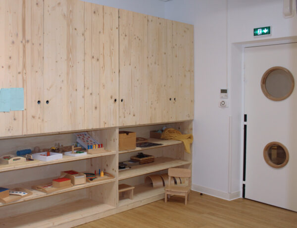 Micro-crèche Mini Montessori Basilique à Saint-Denis